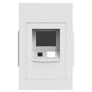 Kiosco de autopago empotrable en muros de hormigón o ladrillo, ideal para espacios públicos sin personal. Acepta pago en efectivo con canalización directa a caja fuerte, integra pantallas LCD y sistemas homologados, y se adapta a las necesidades del cliente con múltiples opciones de configuración.