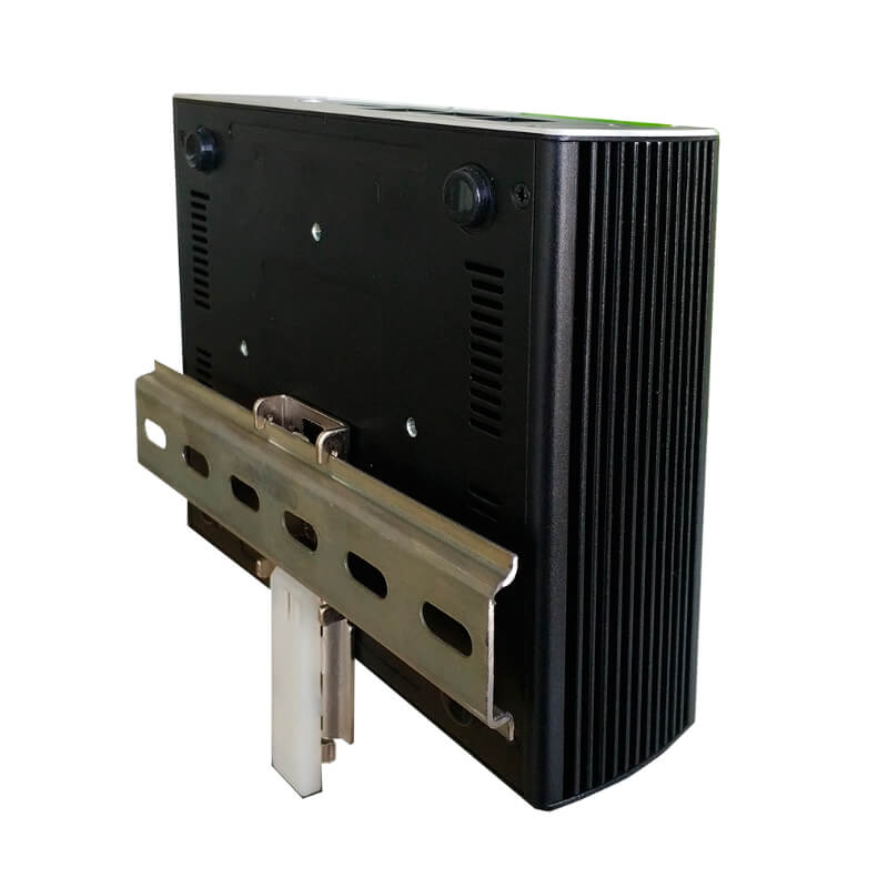 eRX-CL-J1900-PCI con soporte DIN opcional